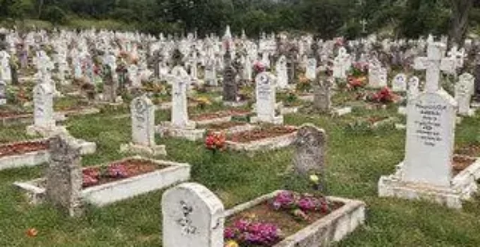 manutenção cemitérios Alagoinhas