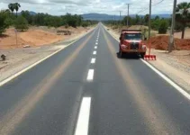 estrada que liga o Papagaio 2 à BA 504